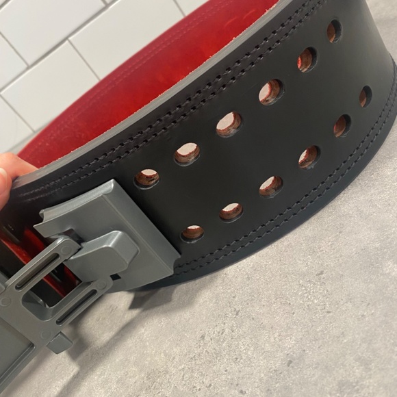 SBD Lifting Belt - Picture 2 of 5